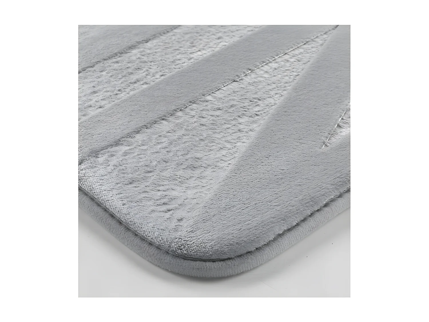 Tapis de Bain Microfibre "Relief" 45x75cm Gris Clair