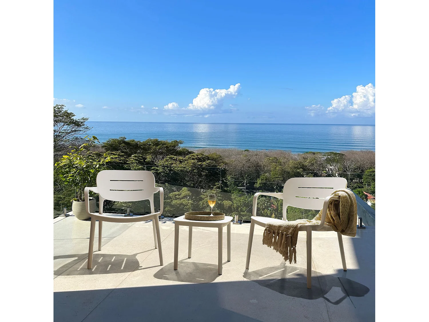 Now's Home - Salon De Jardin En Polypropylene Blanc