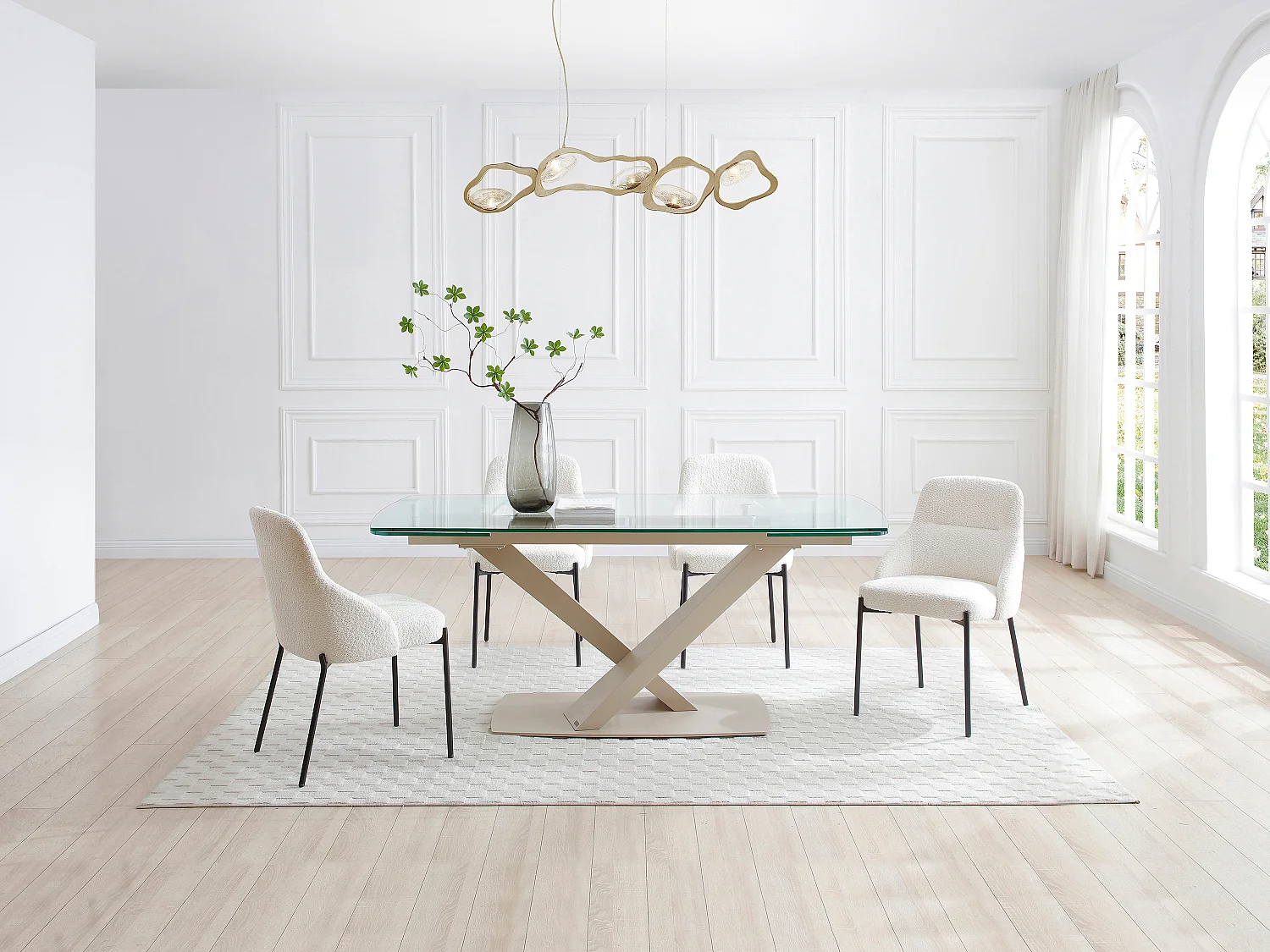 Table à manger extensible 6 à 10 personnes en verre trempé et métal - Transparent et beige - MALATA de Maison Céphy