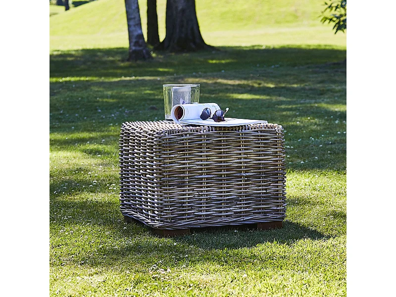 Tavolino da giardino in kubu