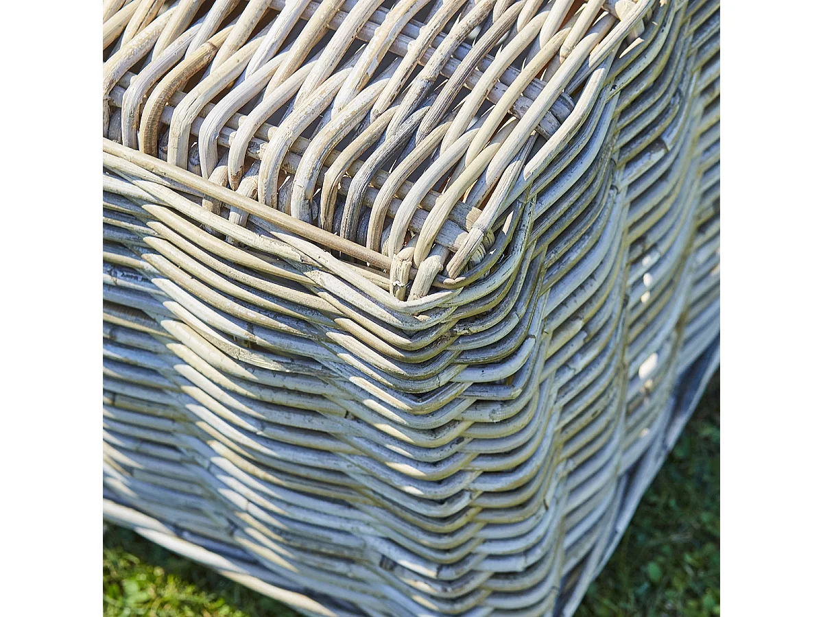 Tavolino da giardino in kubu