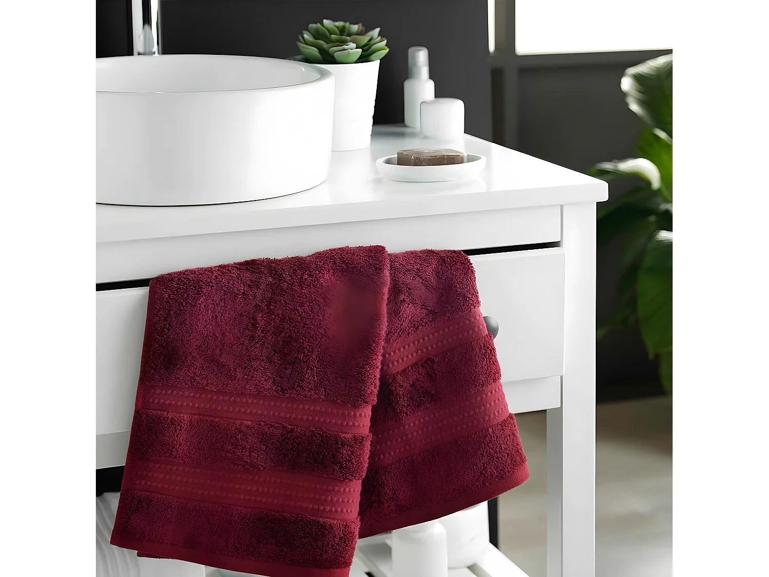 Serviette de Toilette "Excellence" 50x90cm Bordeaux