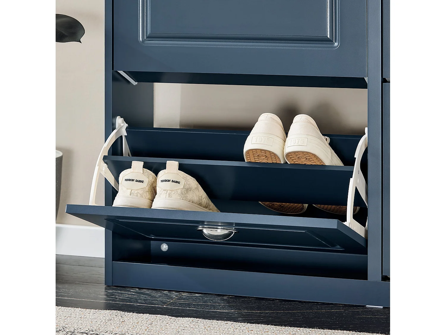 SoBuy Schoenenkast, schoenenopberger, entreekast, schoenenopbergkast, schoenenladekast met 4 kleppen, 1 lade en 1 haak, L104xD24xH83 cm, Blauw, FSR79-B