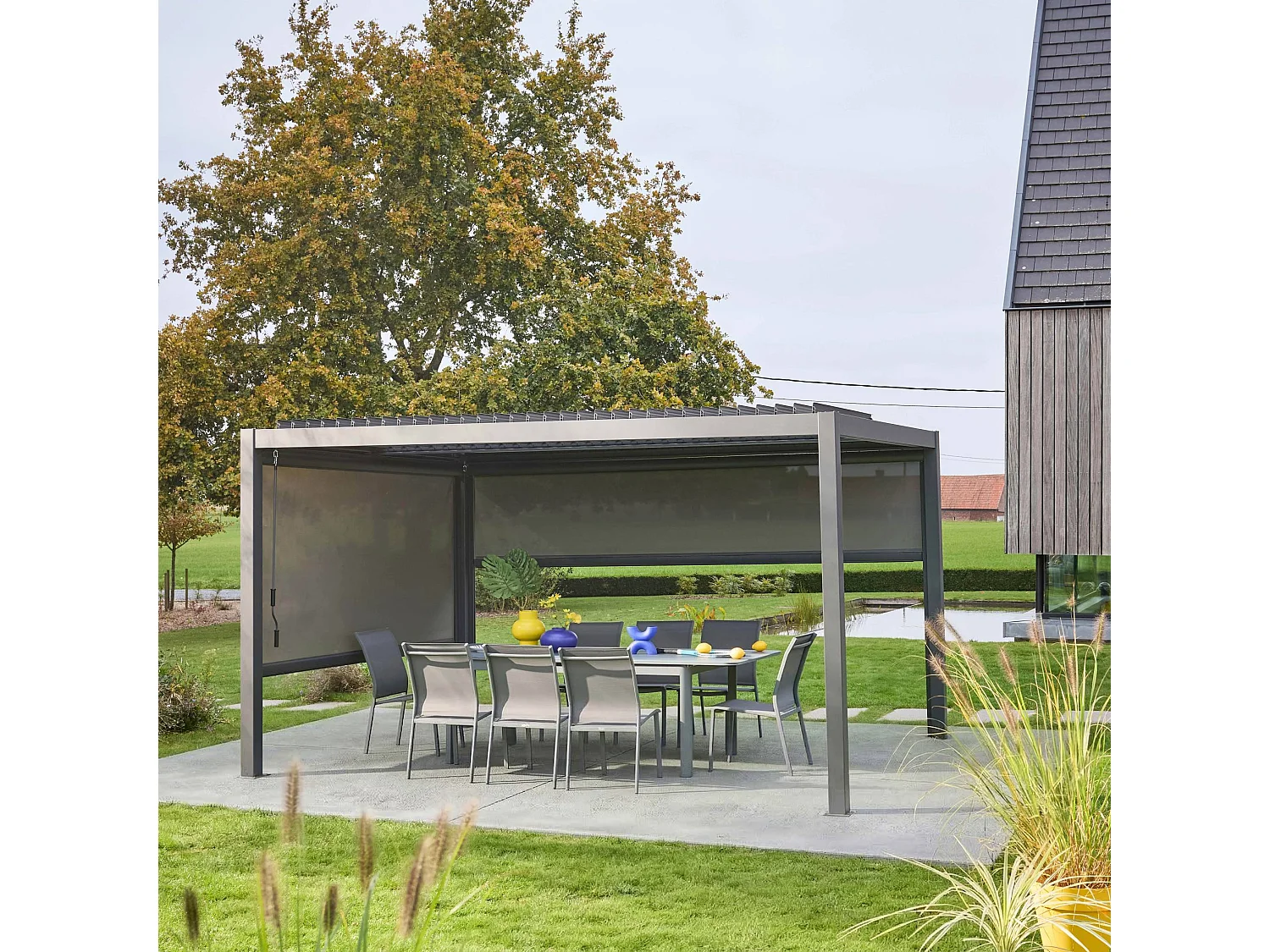 Pergola bioclimatica 3x4m con tenda da 3m + tenda da 4m i sweeek