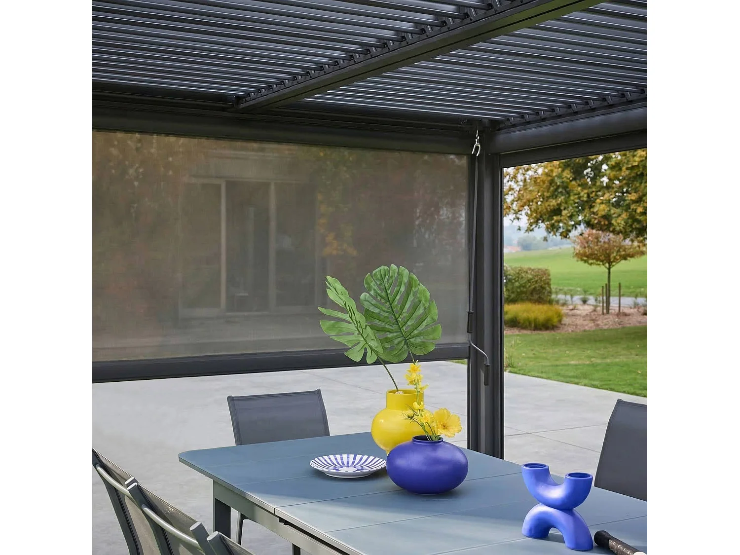 Pergola bioclimatica 3x4m con tenda da 3m + tenda da 4m i sweeek