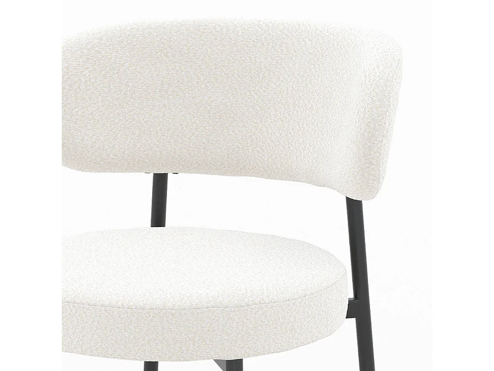 Set de 2 sillas en tejido bouclé blanco roto con patas negras - Maëlie