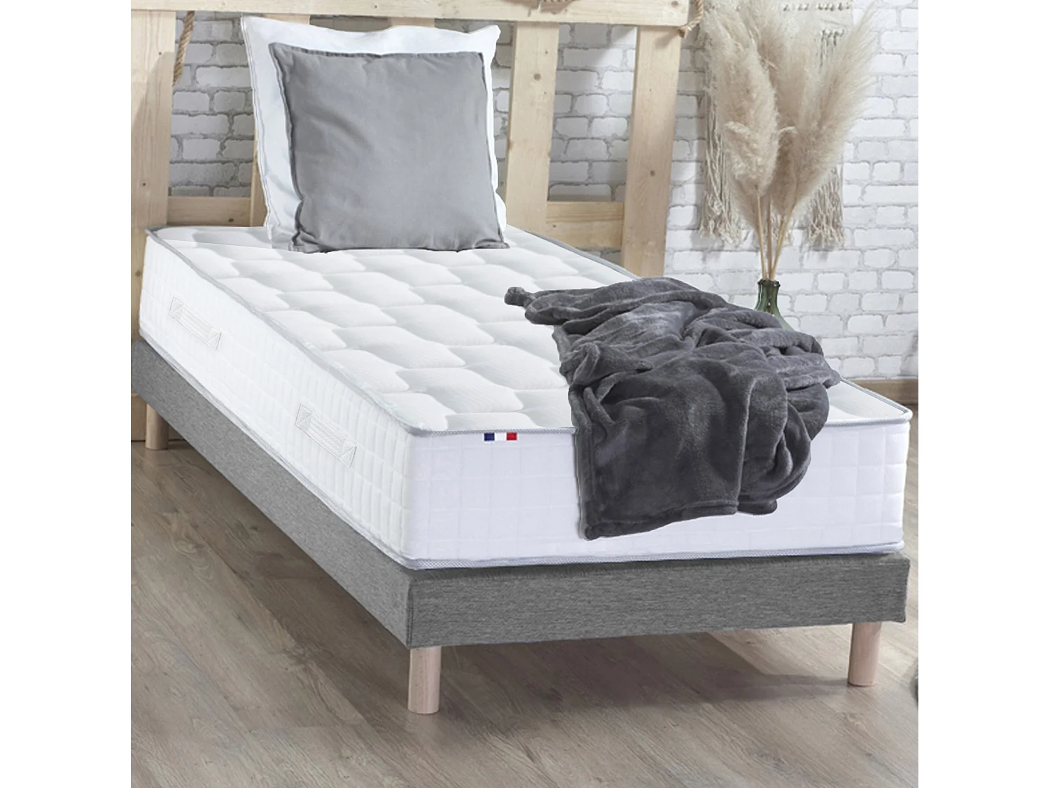 Matelas ressorts ensachés ODYSSEE, mémoire de forme - Qualité française Dimensions - 80 x 200 cm