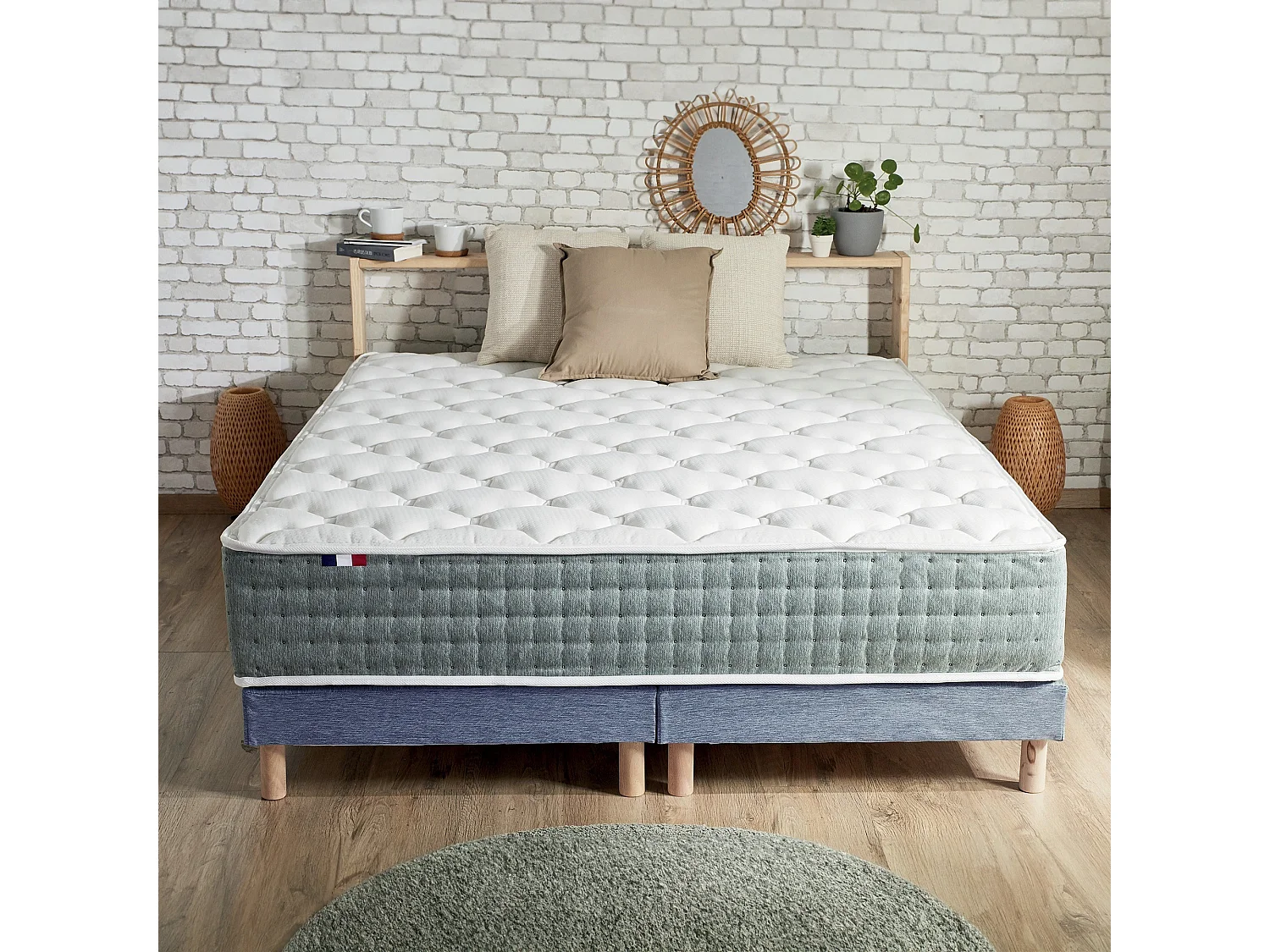 Ensemble matelas Ressort 7 zones HYGGE + Sommier + couette + oreillers Fabriqué en France Dimensions - 2x80 x 200 cm, Sommier - Bleu denim