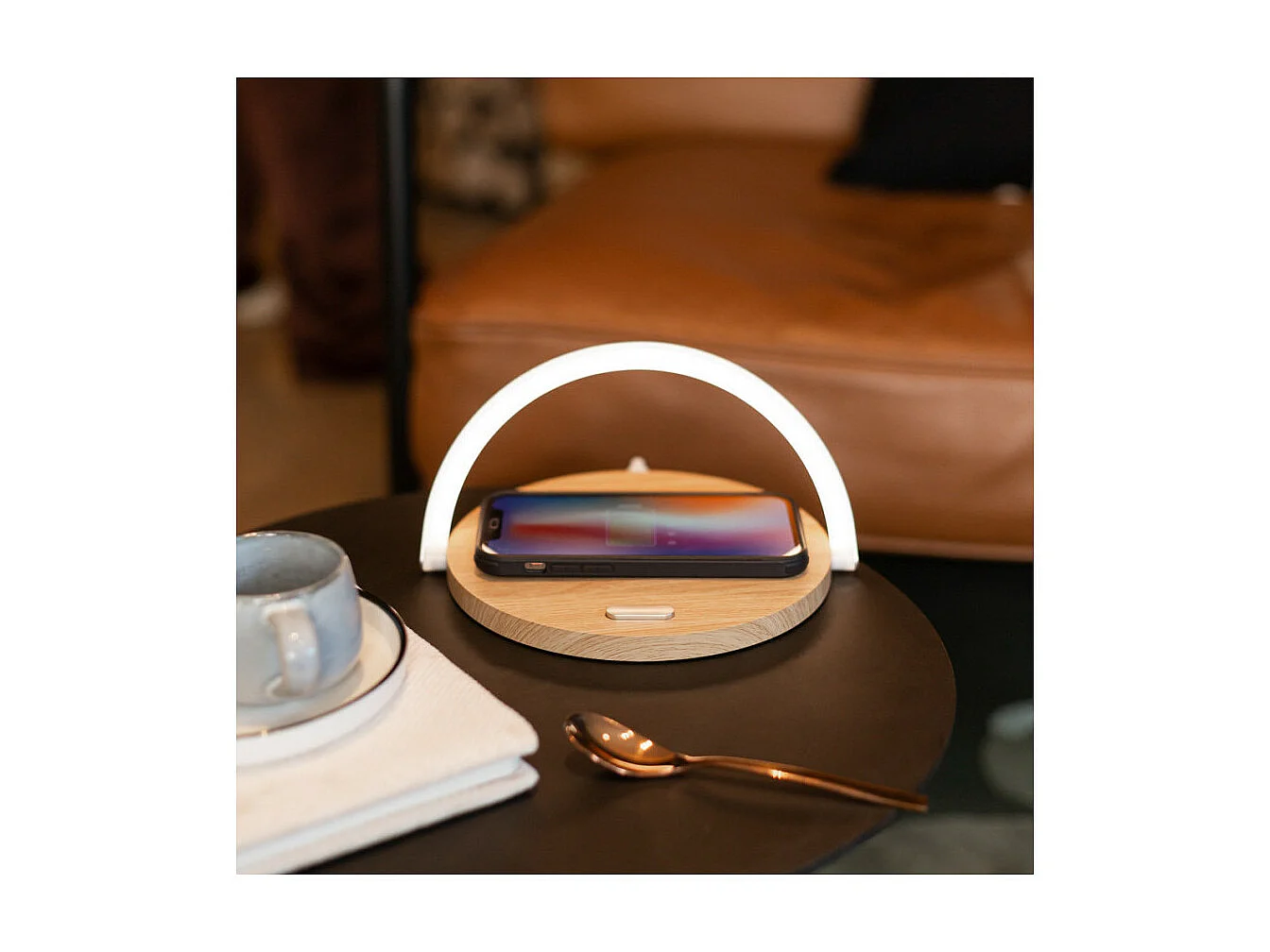 Lampe de chevet  tactile ARSO avec station de chargement