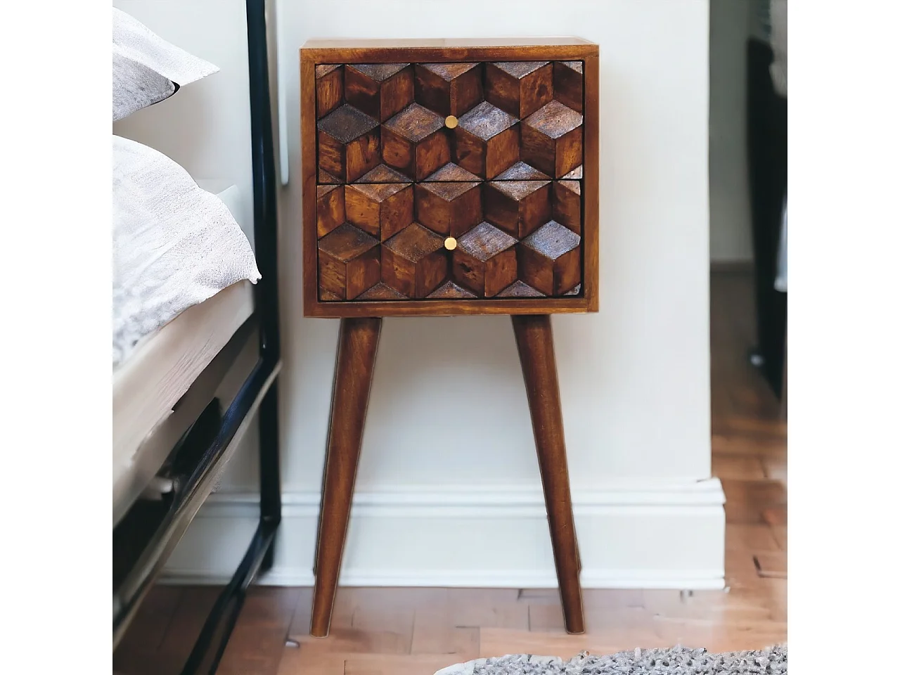 Mini Table de Nuit Cube en Châtaignier à 2 Tiroirs