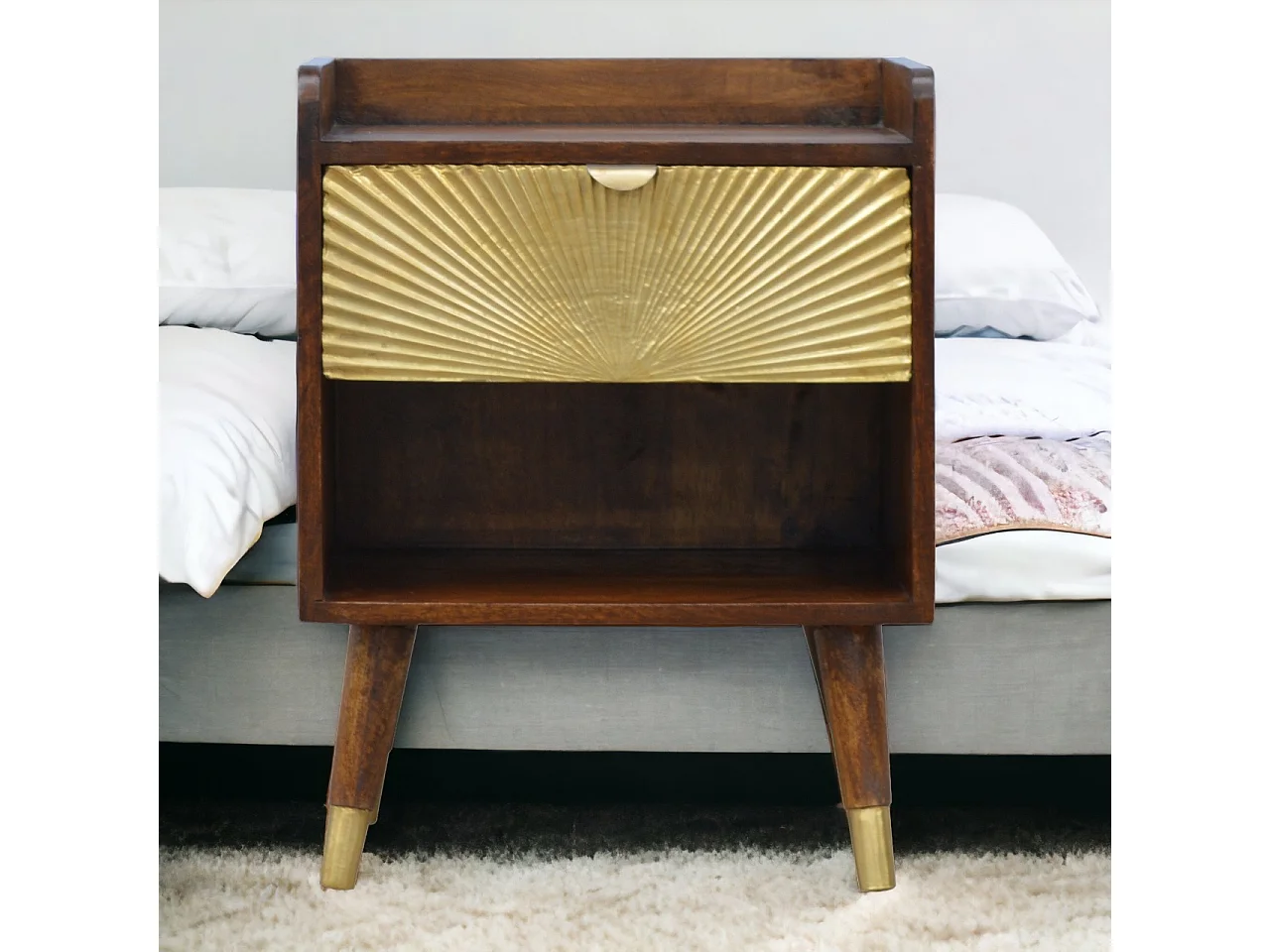 Table de chevet Manila Gold Artisan Furniture, 1 tiroir, 1 étagère ouverte, doré et brun