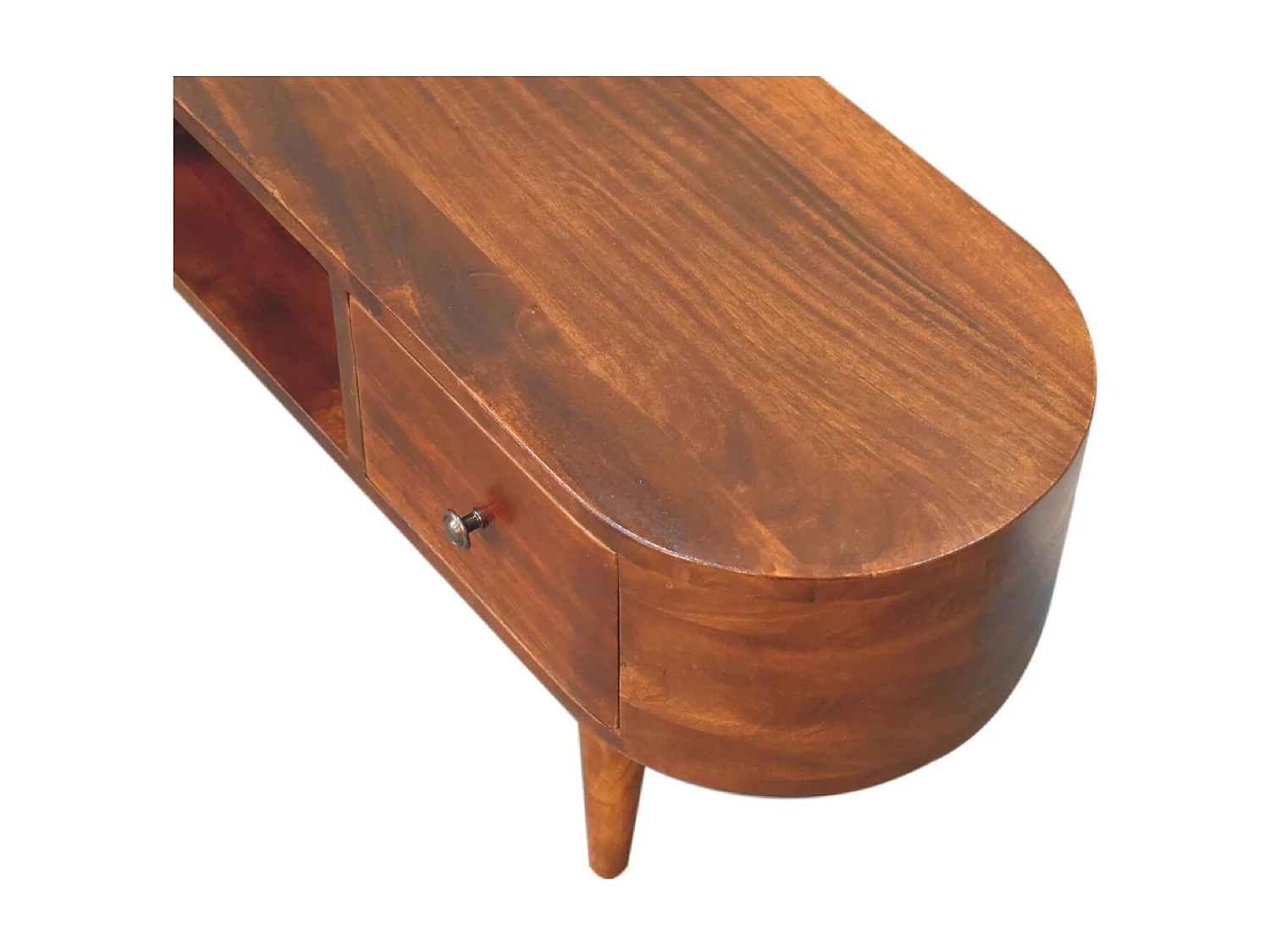 Unité Médias Ronde Ouverte en Châtaignier