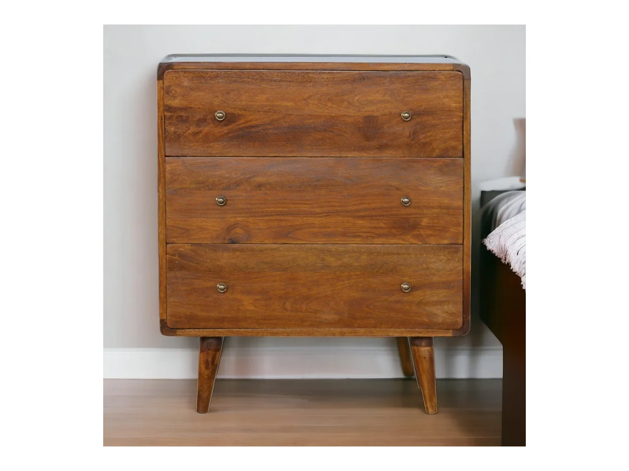 Artisan Furniture Massief Houten Kastanje Gebogen Kist met 3 Laden, Slaapkamer