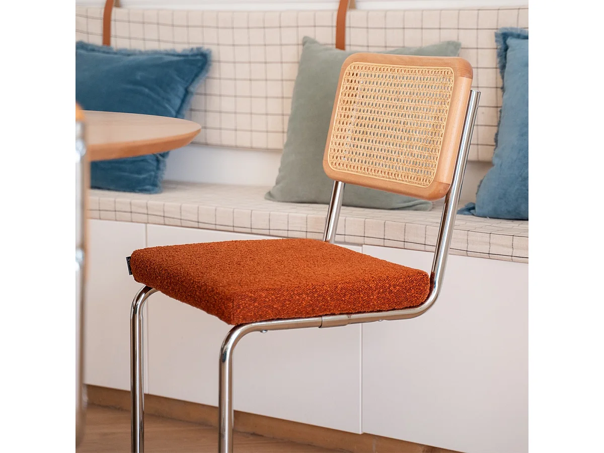 Lot de 2 chaises en cannage, tissu bouclé rouille et métal chromé - Muse