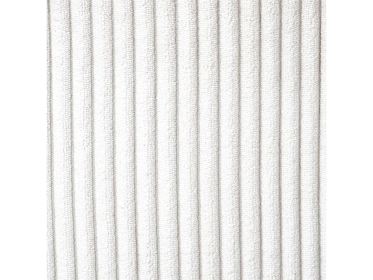 AMORY - Fauteuil en velours côtelé coloris crème pieds et accoudoirs en hévéa