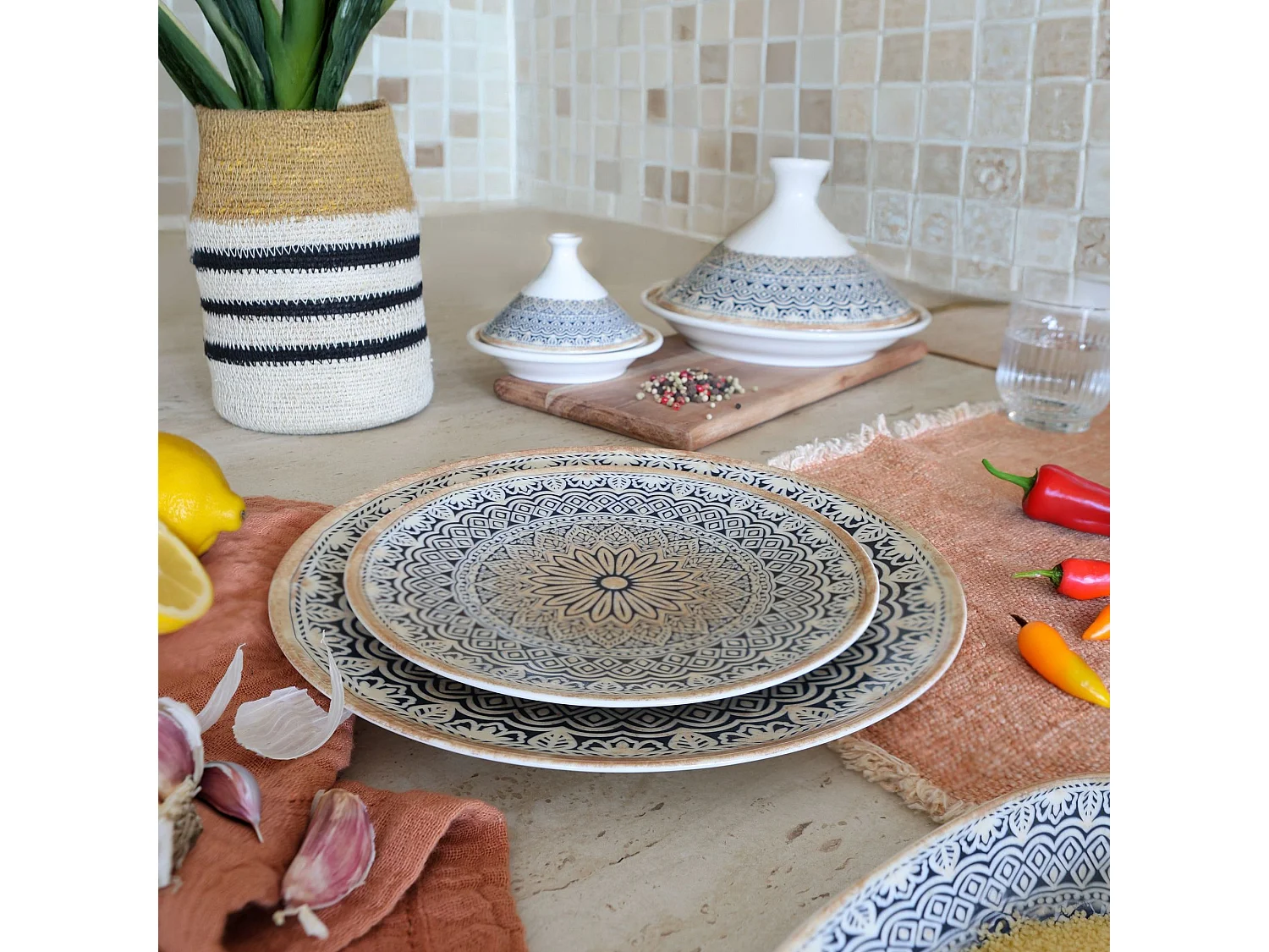 Novastyl - Lot 6 Assiettes Desserts Byzance 20cm En Porcelaine