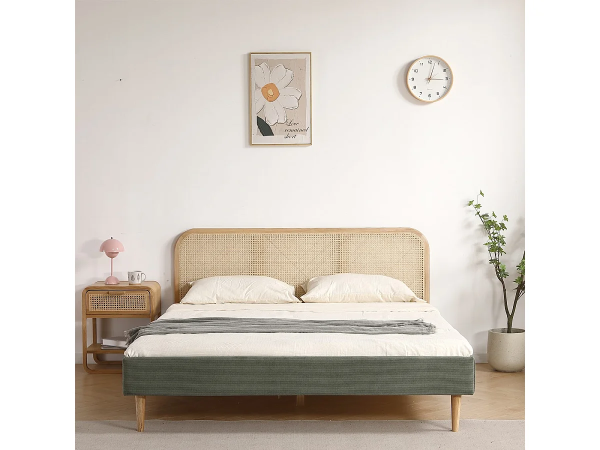 Lit adulte 160x200 cm en velours côtelé vert kaki avec tête de lit en cannage - Dalia