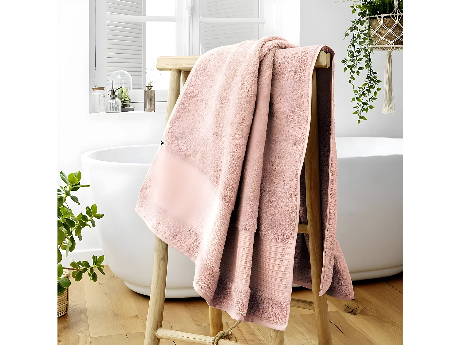 EMMA - Serviette de Bain 90x150cm en Coton Bio Coloris Rose Poudré