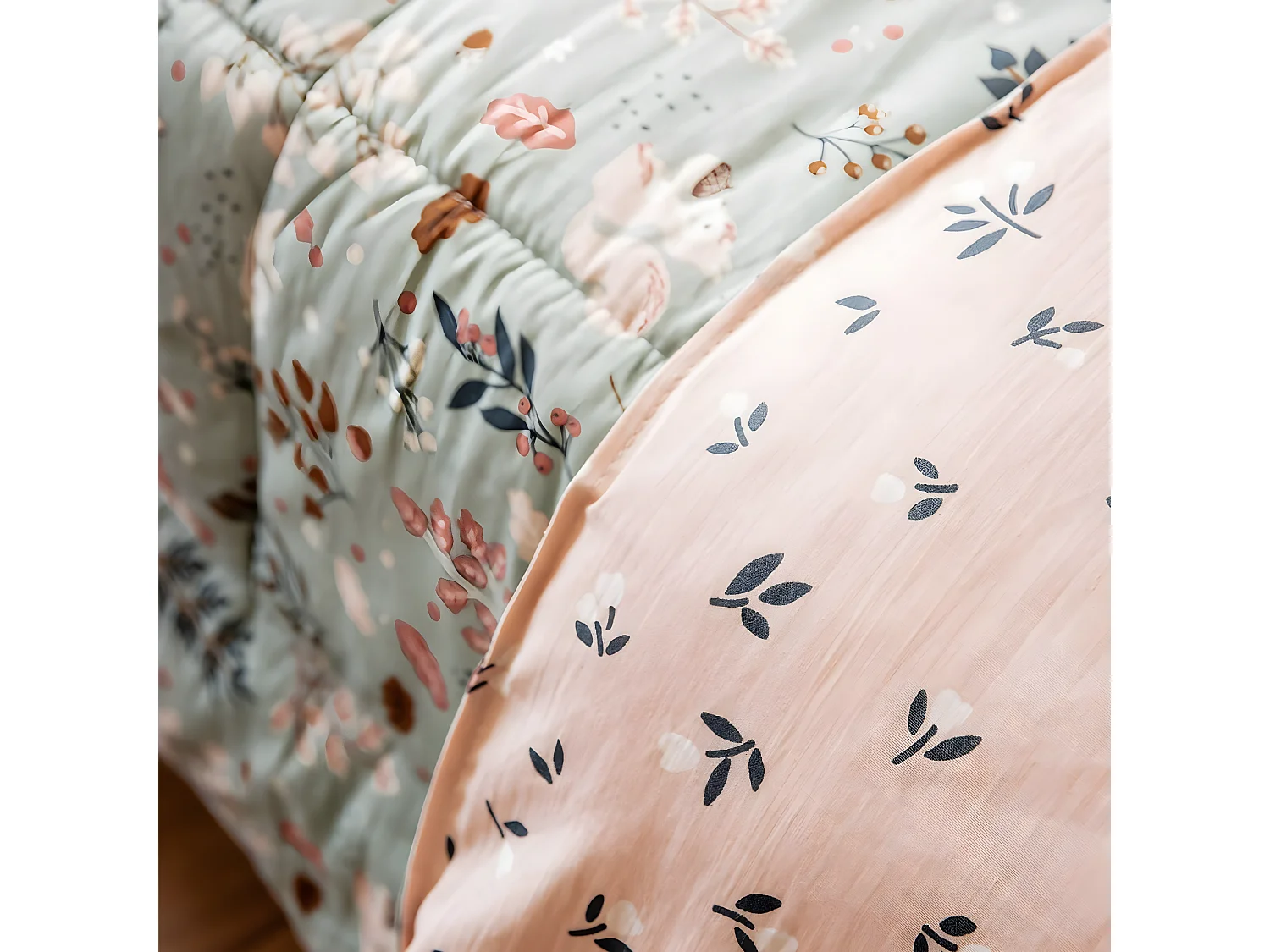 VALDY - Couette Imprimée Forêt 260 x 240 cm + 2 Taies d'oreiller 60x60 cm