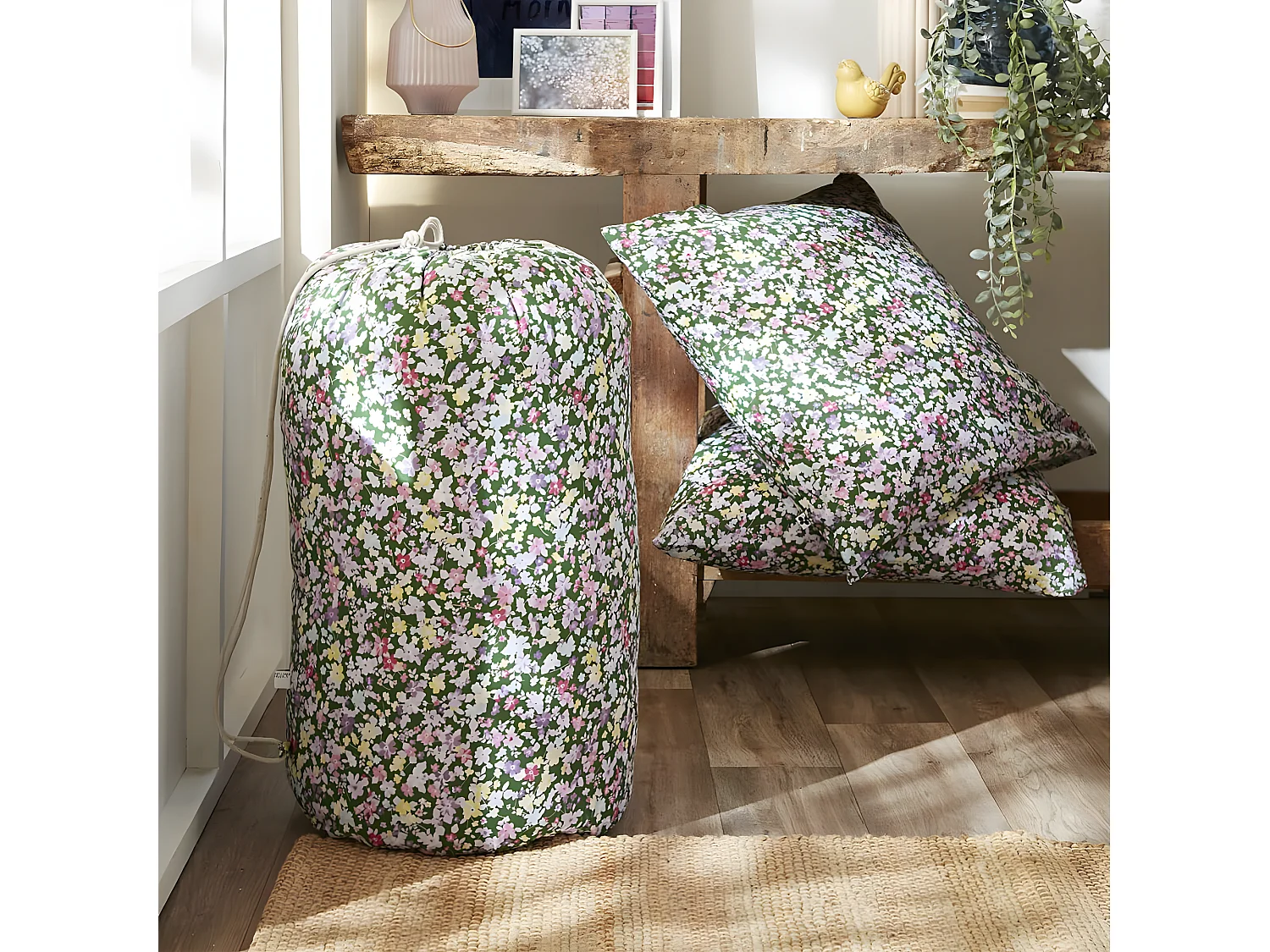 ISIA - Couette Imprimée Floral 260 x 240 cm + 2 Taies d'oreiller 60x60 cm