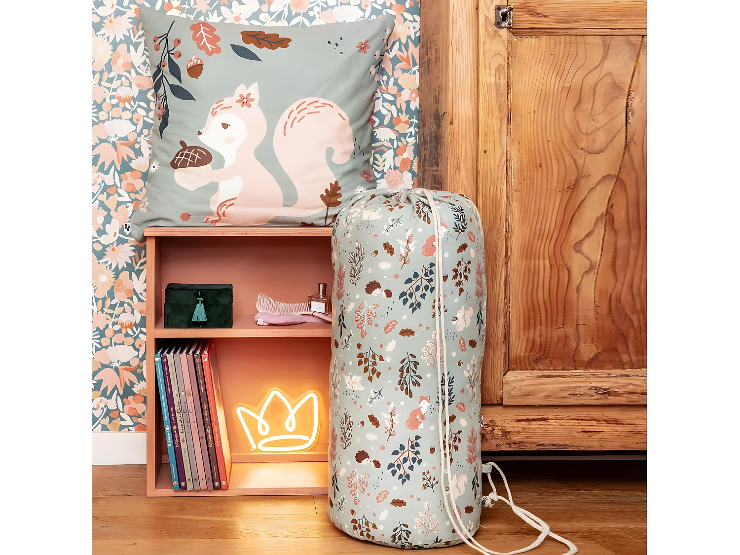 VALDY - Couette Imprimée Forêt 240x220 cm + 2 Taies d'oreiller 60x60 cm