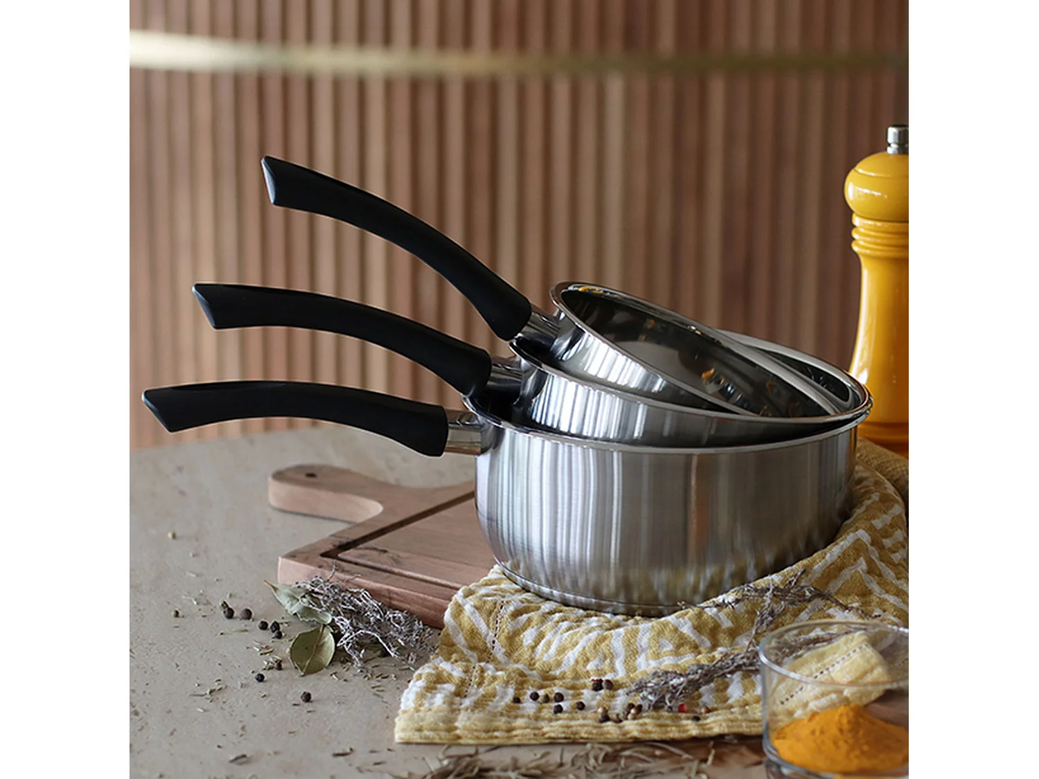 Menastyl - Casserole First 18cm En Acier Inoxydable