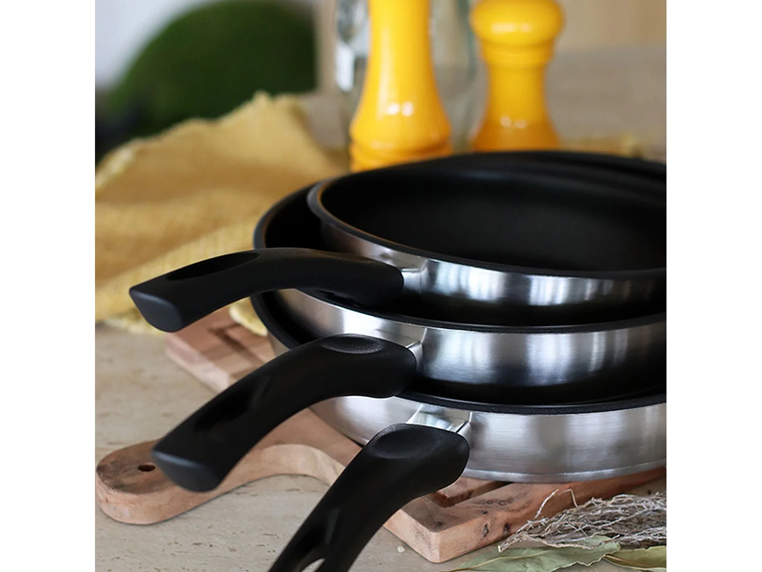 Menastyl - Poele First 20cm En Acier Inoxydable