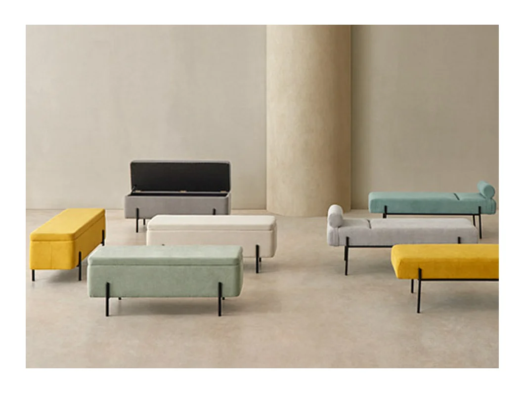 Banc moderne avec coffre de rangement tissu et pieds en métal noir Navika-Couleur Beige clair