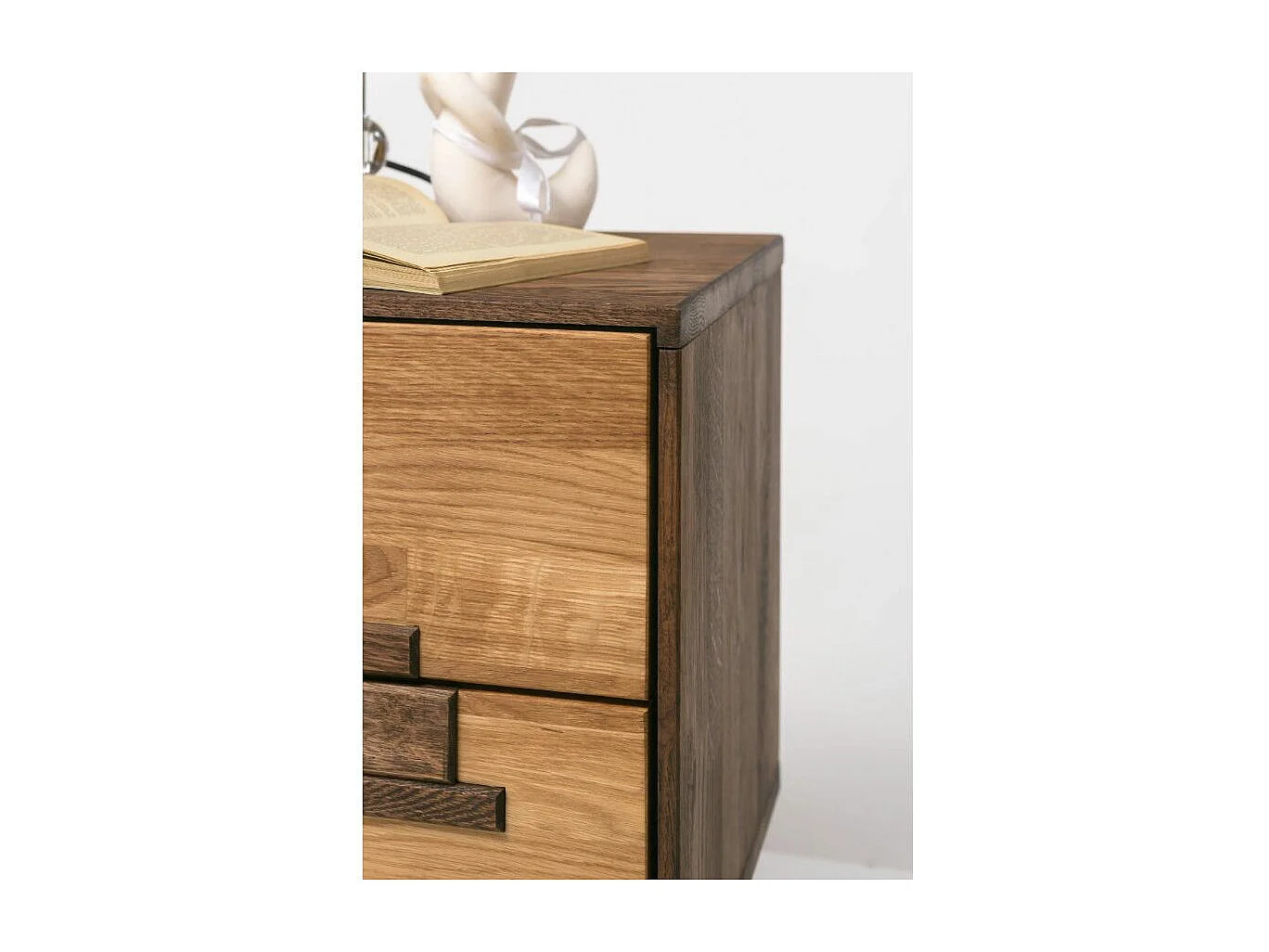 Chevet en chêne massif naturel et marron Thayla 40cm