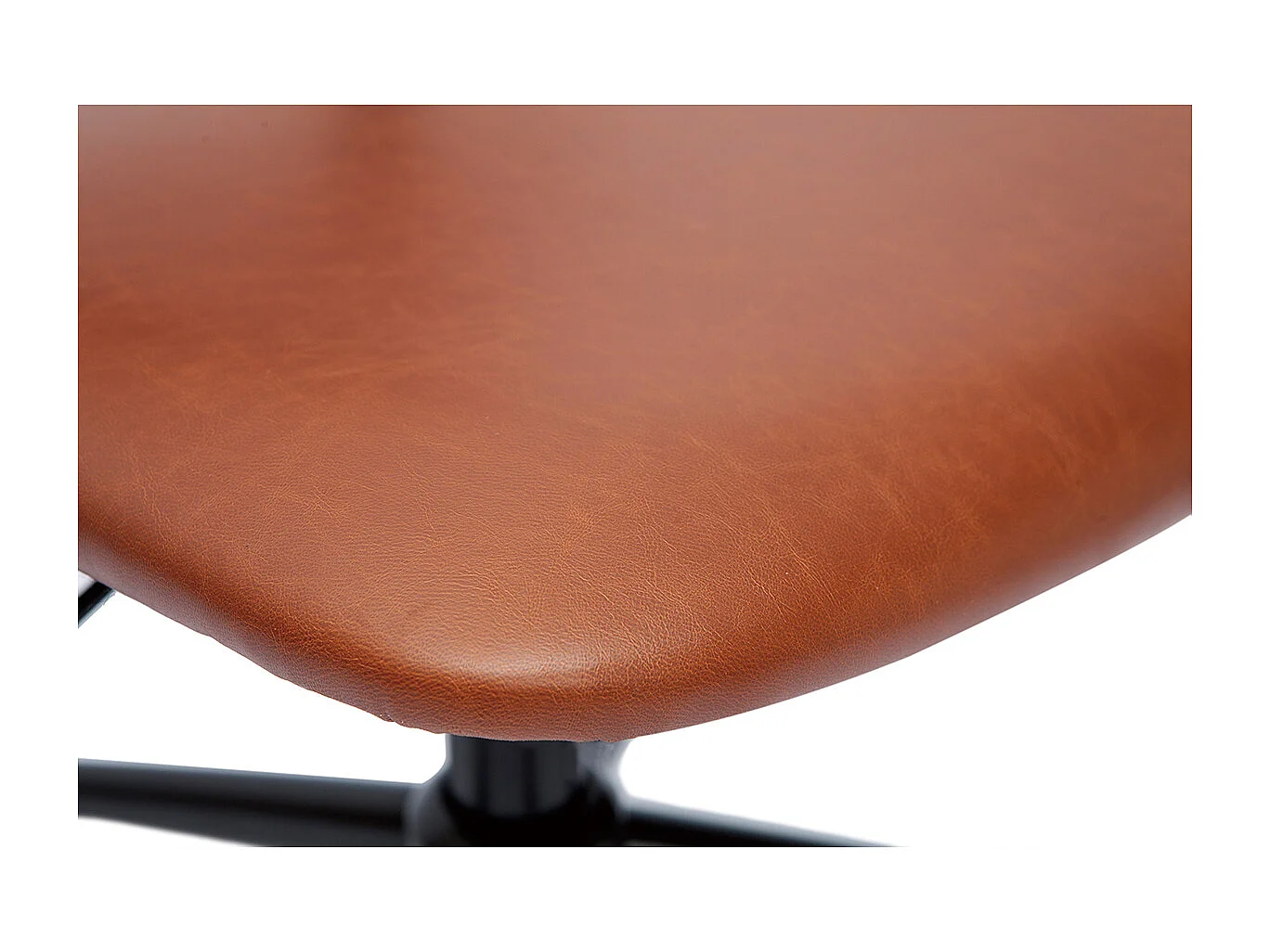 Chaise de bureau à roulettes vintage marron et métal noir LAB