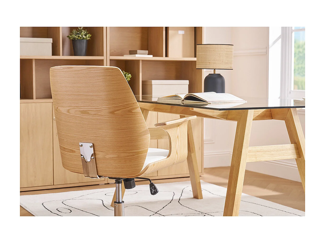 Silla de oficina moderna blanco y madera clara RUFIN