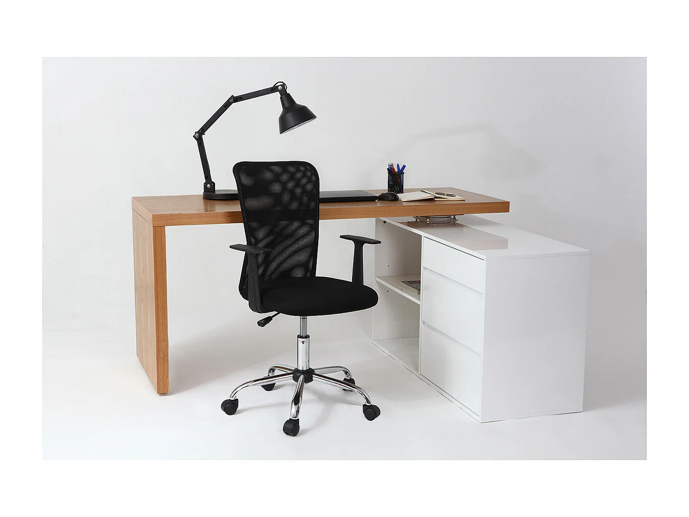 Poltrona da ufficio design mesh nero PLUZ