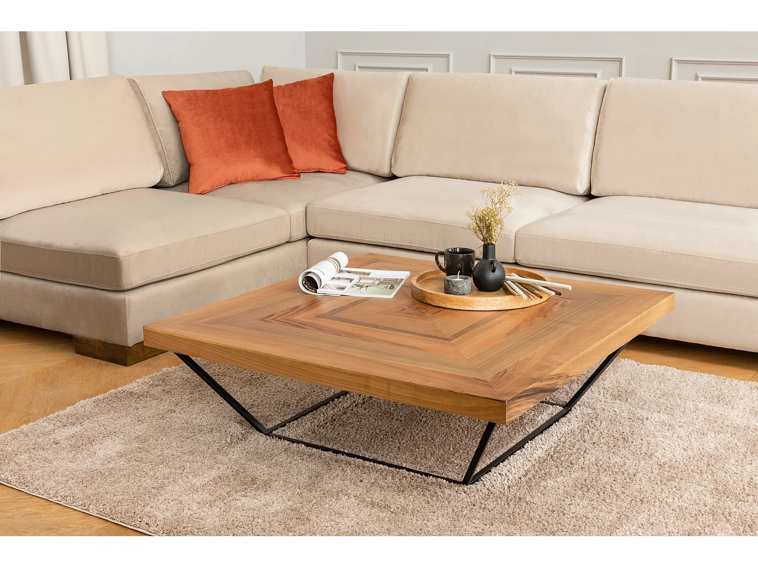 Canapé d'angle velours avec plateau en bois noyer Bakiza 313cm-Beige clair-angle gauche-avec pouf