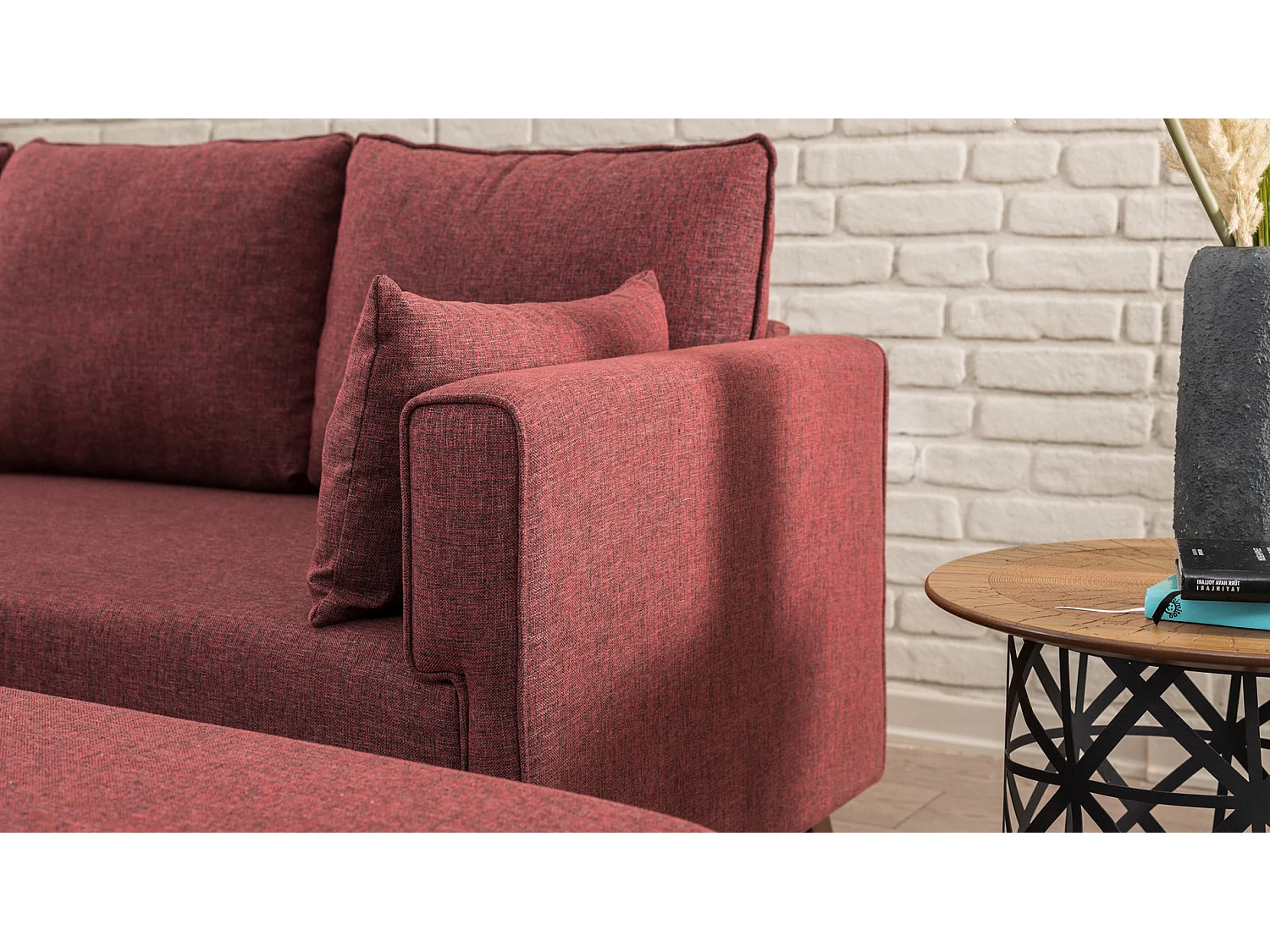 Petit canapé convertible d'angle gauche avec pouf tissu bordeaux Kandy 205cm