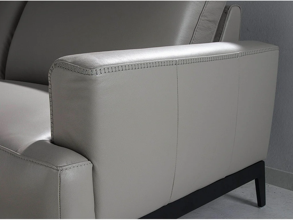 Canapé 2 places cuir et pieds acier noir inoxydable noir Yaro-Cuir Piel blanc