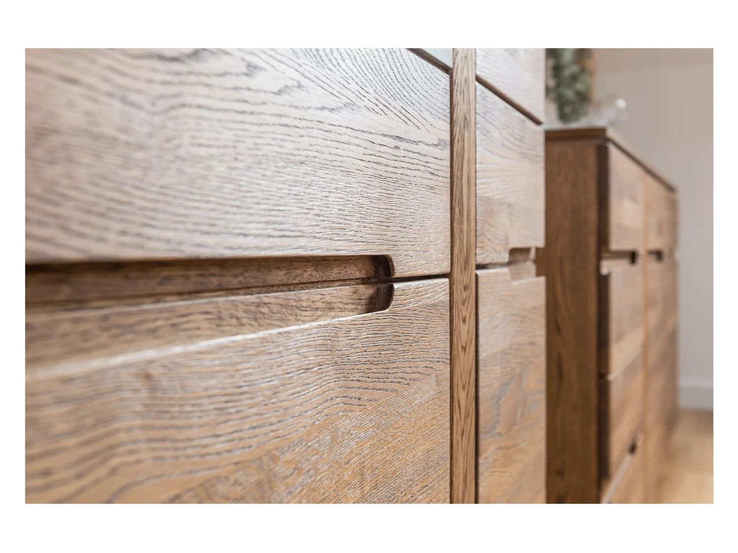 Vitrine en bois de chêne rustique Manky 82cm