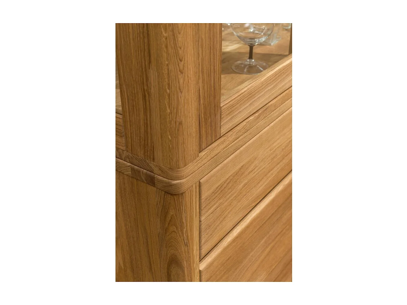 Vitrine en chêne massif 3 portes Eliza 145cm