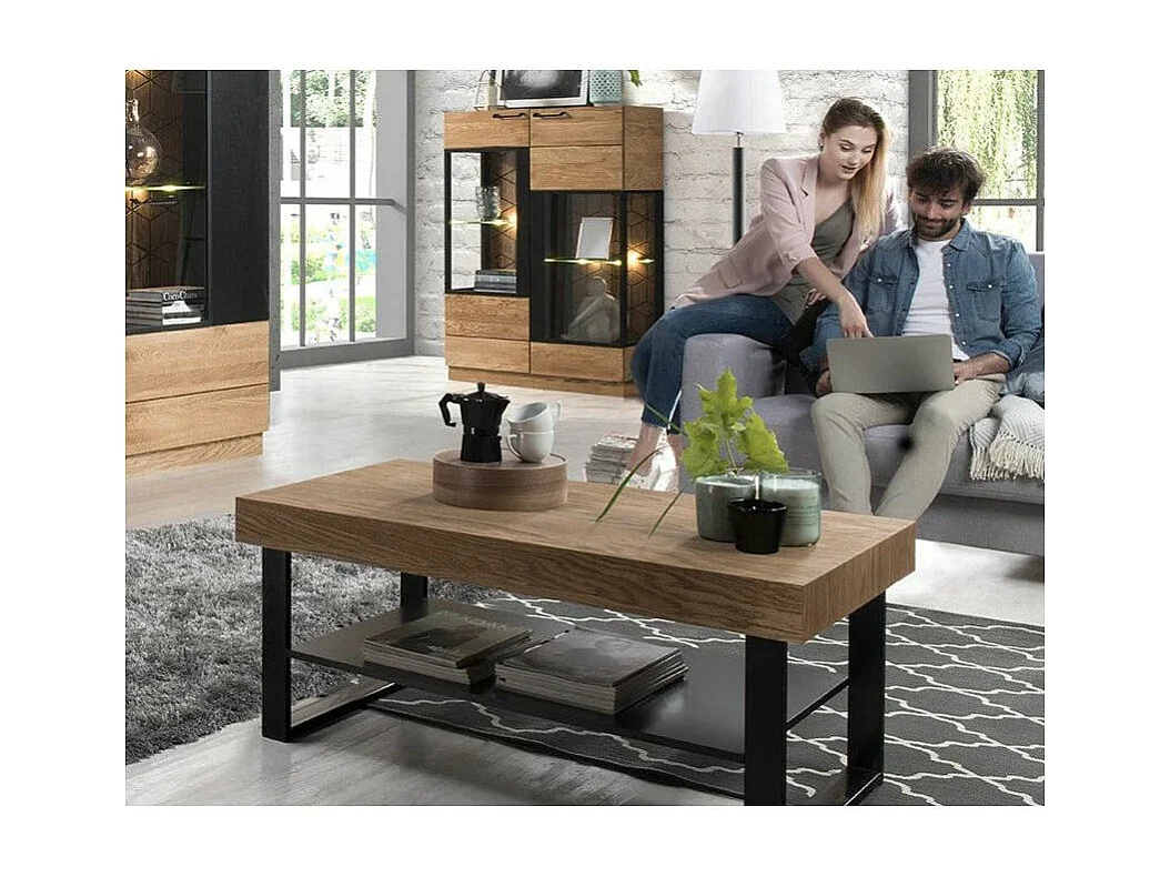 Table basse en bois de chêne miel et acier noir Mazora 110cm