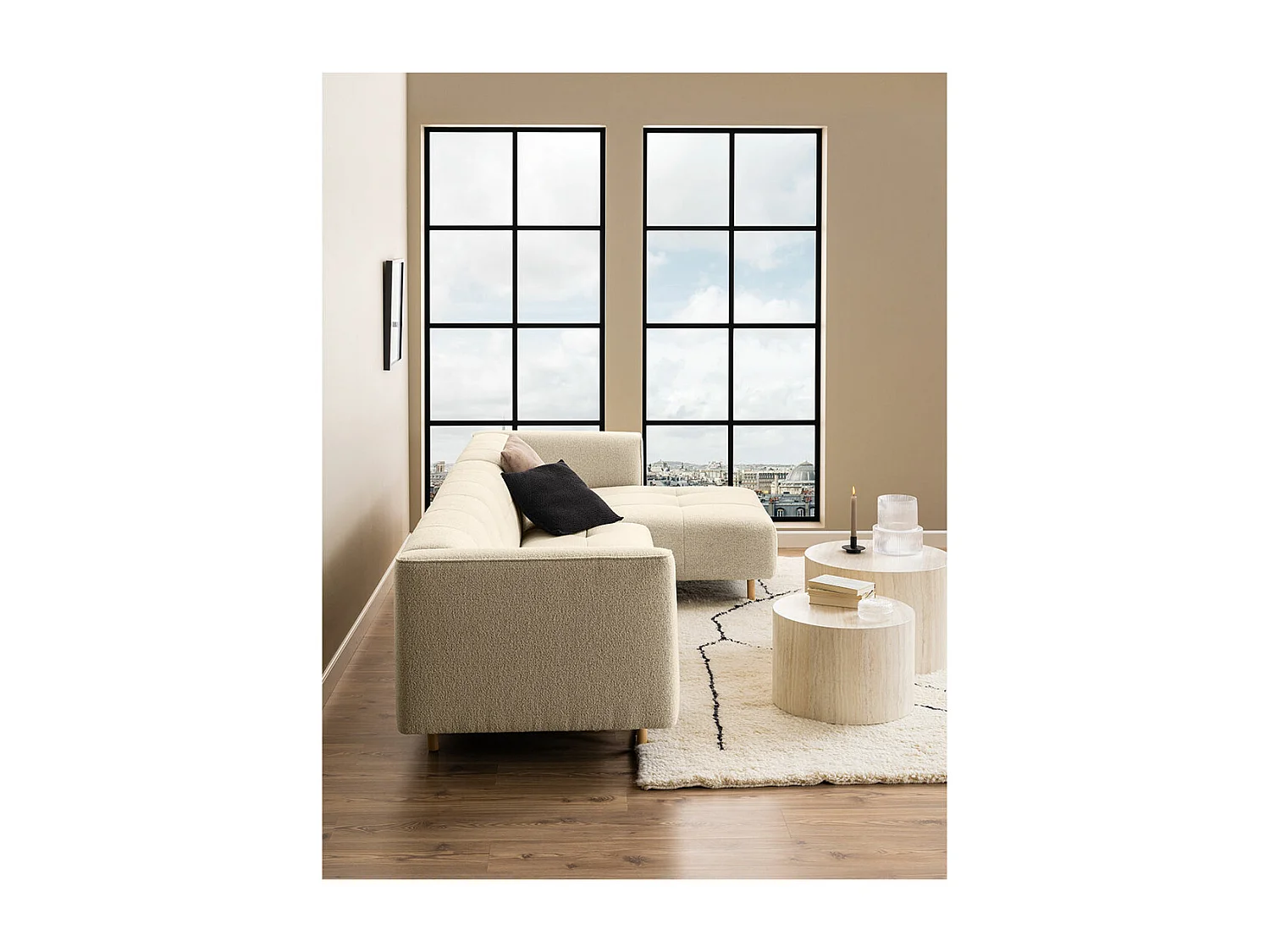 Dice Couchtisch Sätze beige.