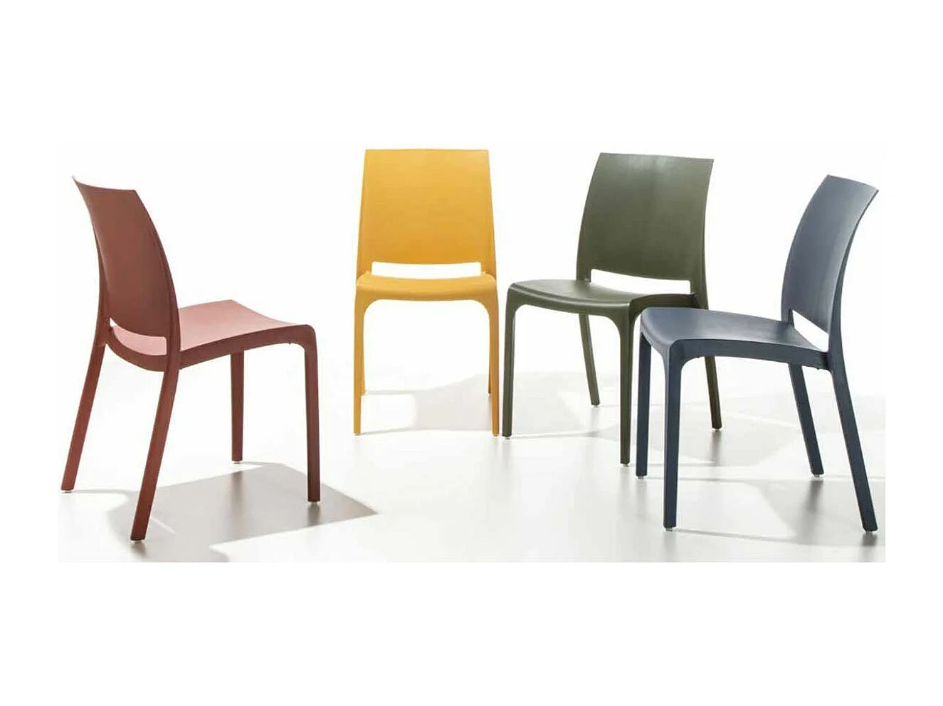 Barko polypropyleen stoel - Set van 4-Kleur Bordeaux