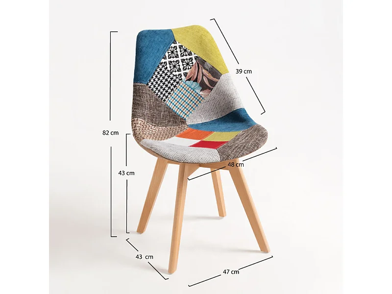 Silla Banki patchwork multicolor y patas de haya natural