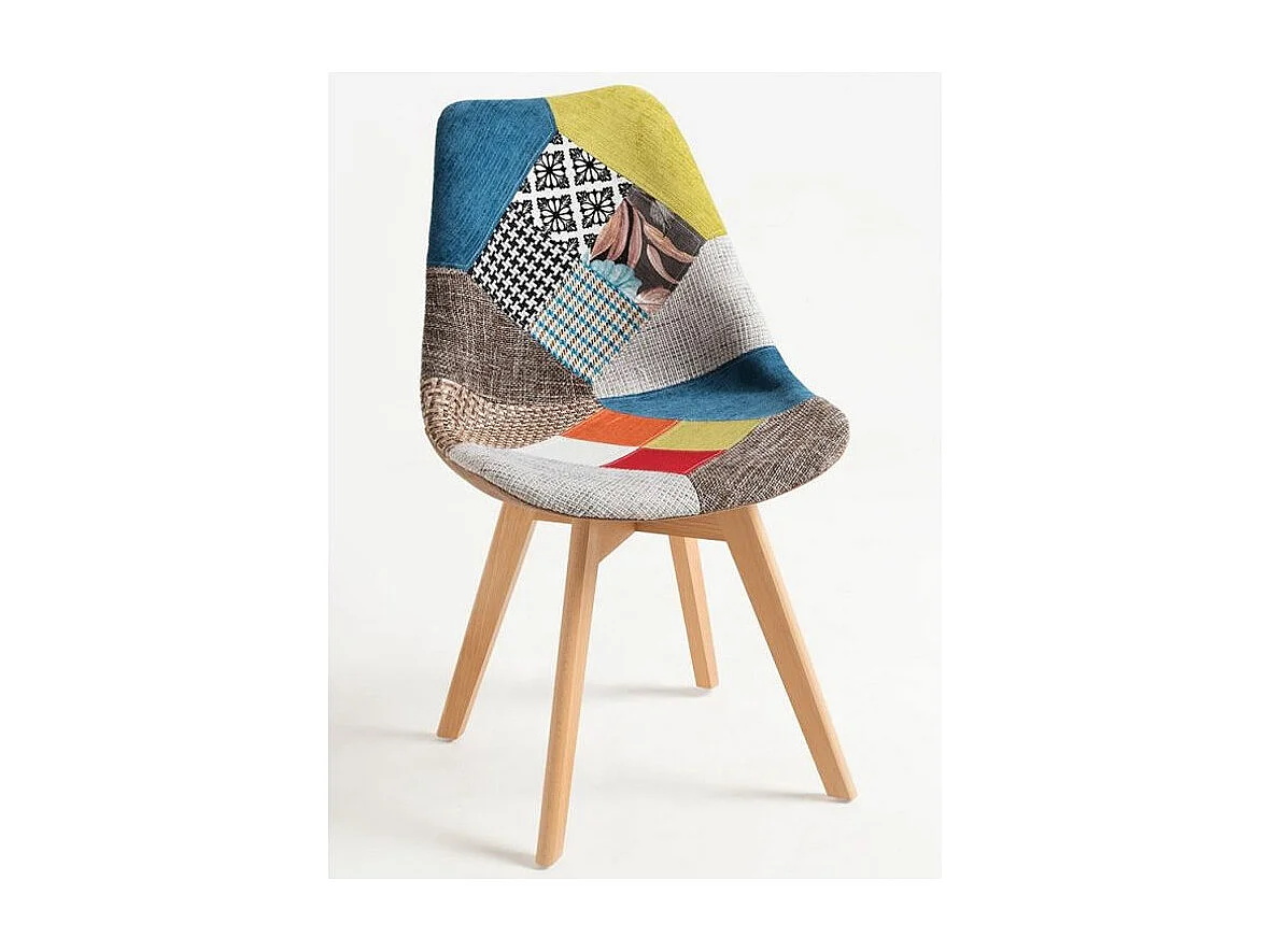 Chaise patchwork multicouleurs et pieds hêtre naturel Banki