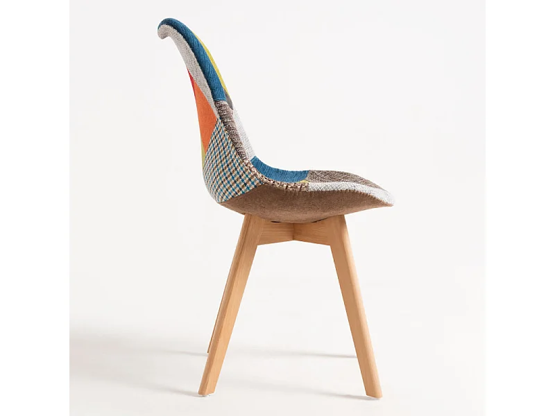 Chaise patchwork multicouleurs et pieds hêtre naturel Banki