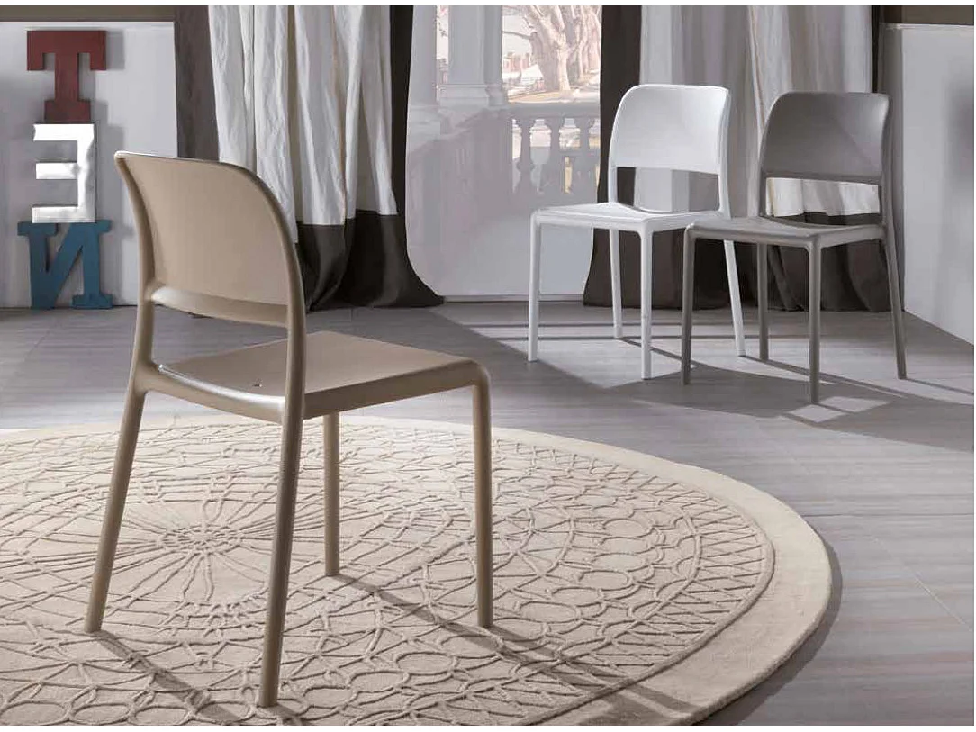 Chaise empilable design Lyvia - Lot de 4-Couleur Blanc