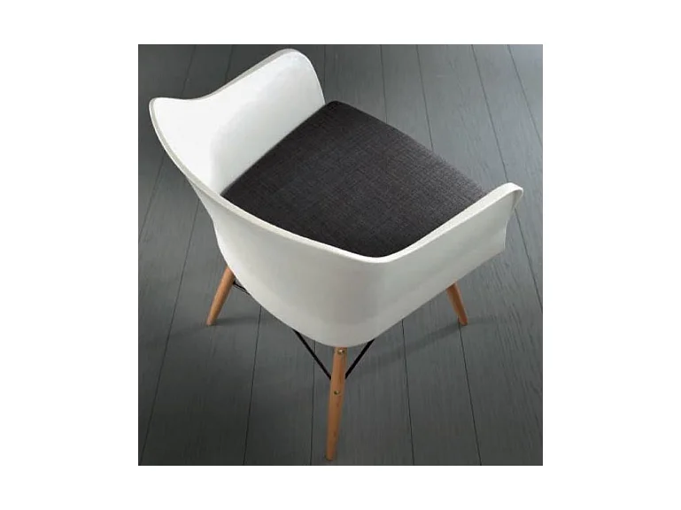 Chaise coque blanche et hêtre massif coussin anthracite Kinoa- Lot de 4