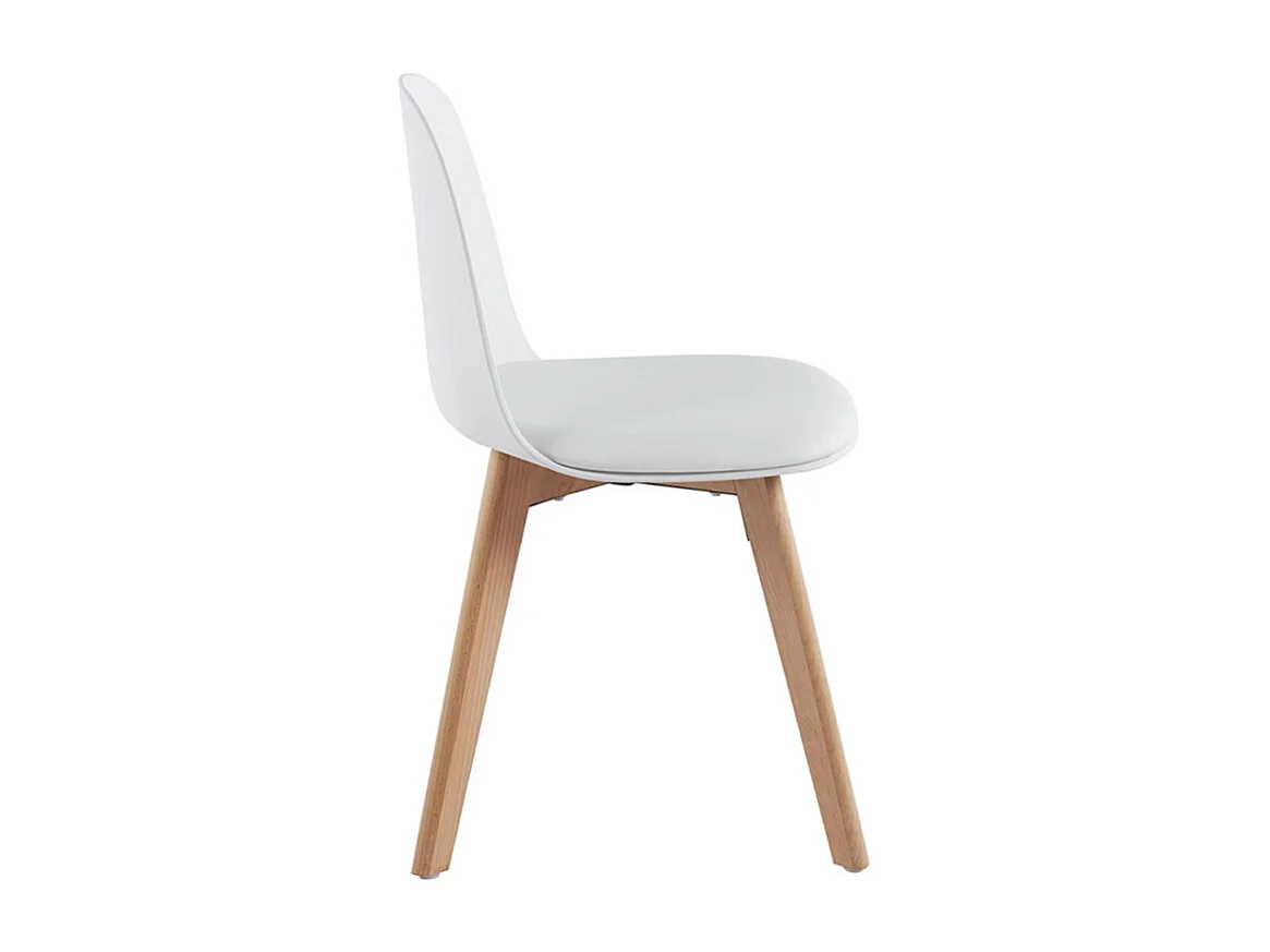 Chaise nordique naturel et blanc avec un coussin d'assise en simili cuir Dekan