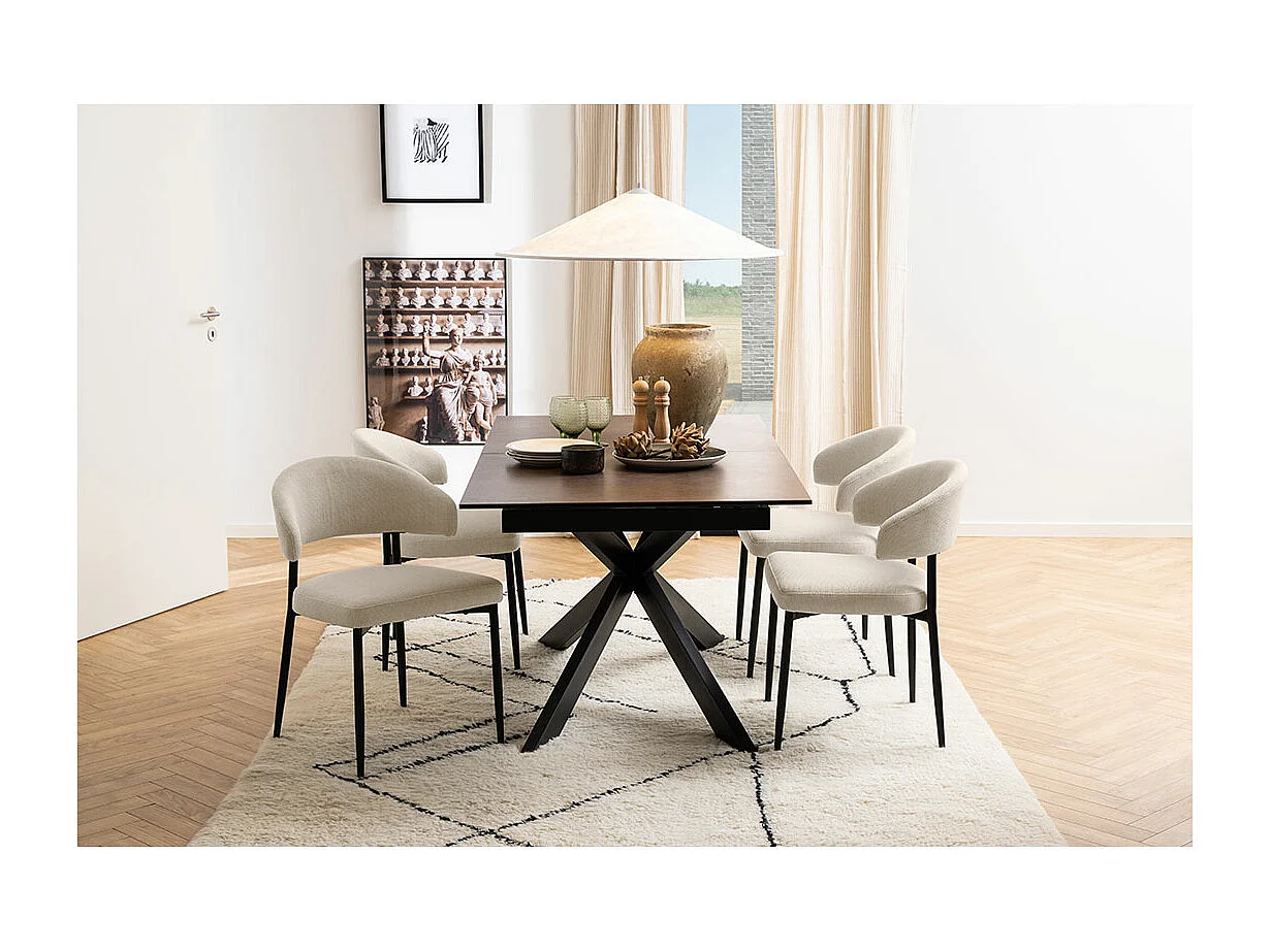 Edina chaise de salle à manger beige.