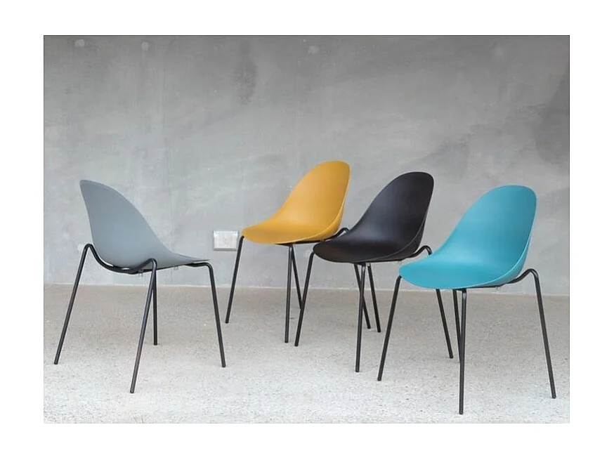 Chaise moderne en polypropylène et métal noir Zola - Lot de 4-Couleur Jaune moutarde