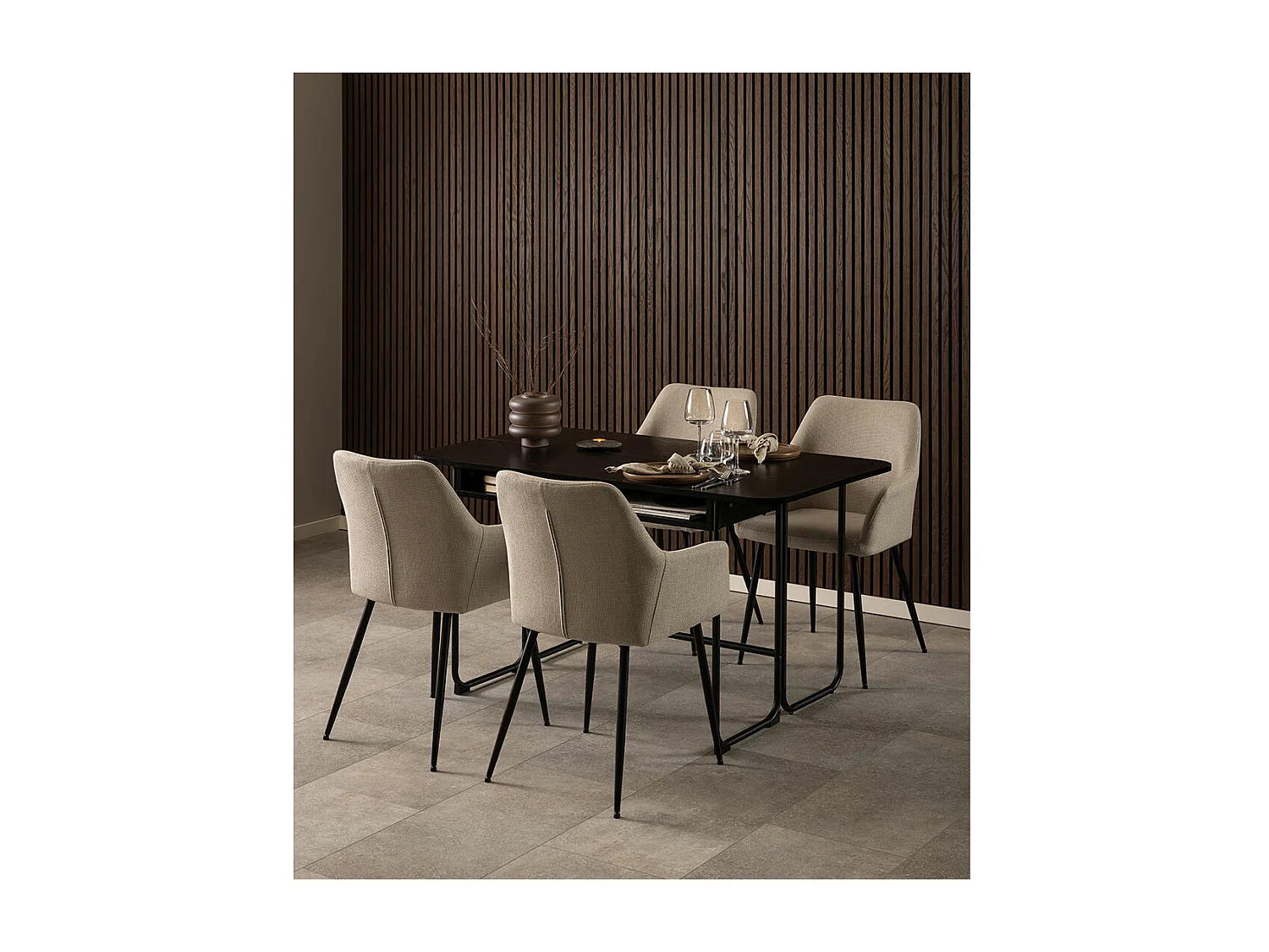 Dale eetkamertafel 140x40, 80cm verlengbaar zwart.