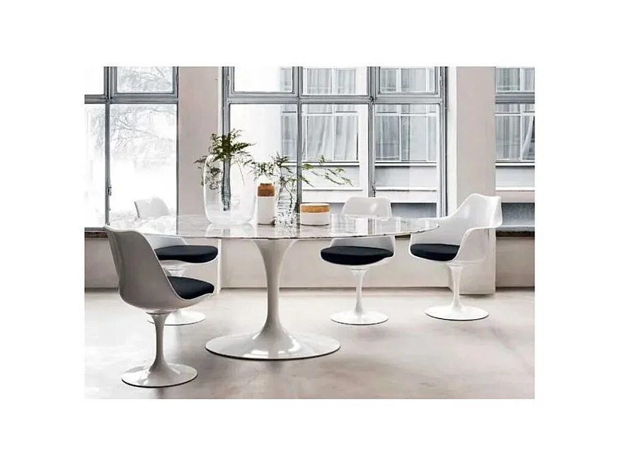 Mesa tulipán redonda, 110 cm, mármol negro, base negro mate-Bandeja Mármol blanco de Carrara-Diámetro 150 cm-Color de los pies Blanco brillante